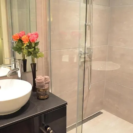 Luxury In The Golden Triangle - Appartamento