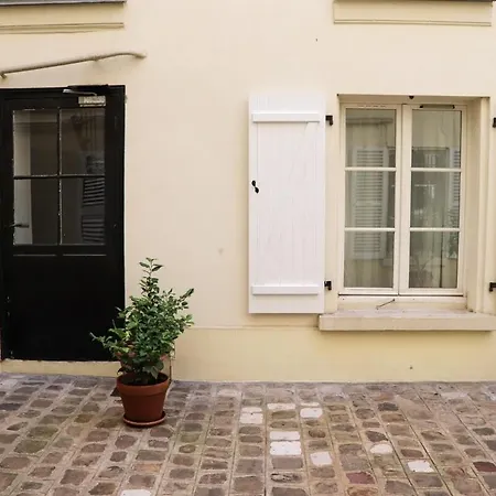 Luxury In The Golden Triangle - * Parigi